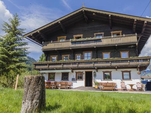 Ofertas en Weberhof Top 1-2 (Apartamento), Brixen im Thale (Austria)