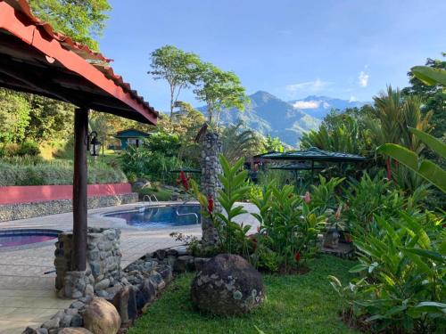 Ofertas en Hotel de Montaña El Pelicano (Hotel), San Isidro (Costa Rica)