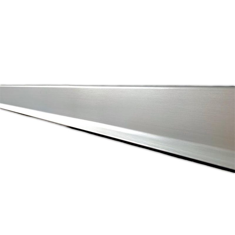 Rodapie Aluminio Labio Inferior Plata 3m - 100mm alt. 3m larg.