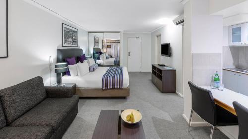 Ofertas en Oaks Sydney Hyde Park Suites (Apartahotel), Sídney (Australia)