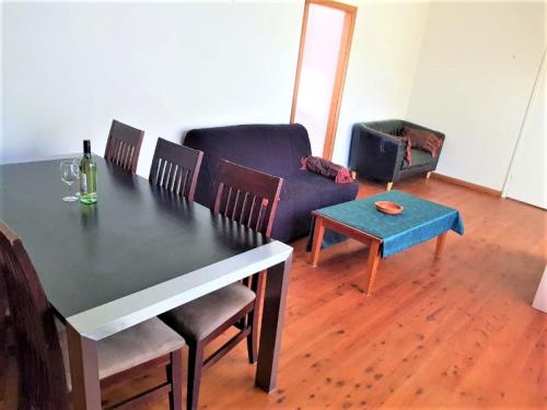 Ofertas en el Accommodation Sydney Frenchs Forest 3 bedroom House with Large Outdoor Entertainment Area and Onsite Parking (Casa o chalet) (Australia)