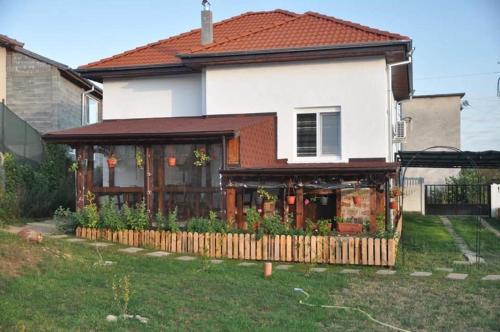 Ofertas en Guest house Medina (Hostal o pensión), Belogradchik (Bulgaria)