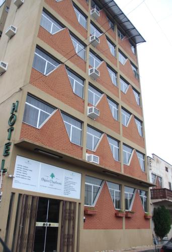 Ofertas en Oasis Chartouni Hotel (Hotel), Blumenau (Brasil)