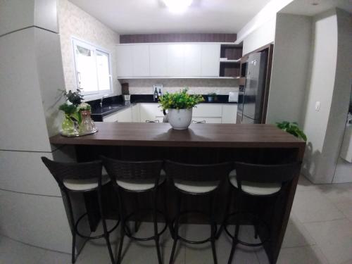 Ofertas en Casa alto padrão tranquilidade e aconchego (Apartamento), Passo das Antas (Brasil)