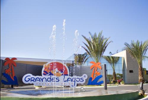 Ofertas en Grandes Lagos Resort Chalé (Lodge), Santa Clara dʼOeste (Brasil)