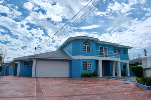 Ofertas en The Blue Mansion Bahamas (Casa o chalet), Macbride (Bahamas)