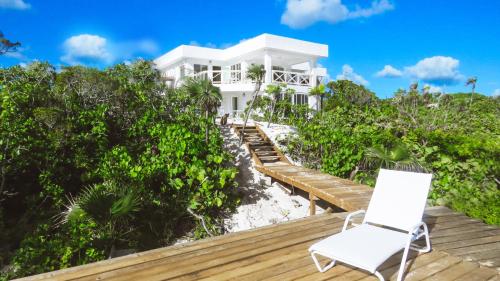 Ofertas en White Ocean Coral – Private Beach Resort (Villa), Bailey Town (Bahamas)