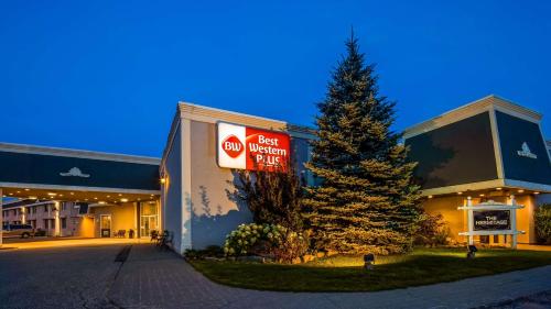 Ofertas en Best Western Plus Mariposa Inn & Conference Centre (Hotel), Orillia (Canadá)