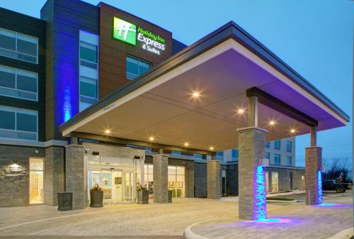 Ofertas en el Holiday Inn Express & Suites - Collingwood (Hotel) (Canadá)