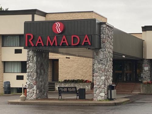 Ofertas en el Ramada by Wyndham Pinewood Park Resort North Bay (Resort) (Canadá)