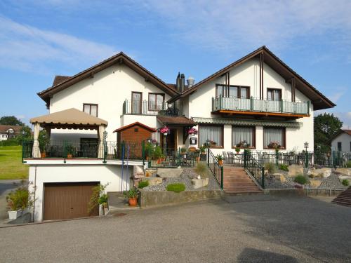 Ofertas en Gasthof Sonne (Hostal o pensión), Horriwil (Suiza)