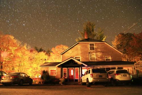 Ofertas en Oakview Lodge & Marina (Resort), Algonquin Highlands (Canadá)