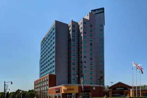 Ofertas en Radisson Hotel & Suites Fallsview (Hotel), Niagara Falls (Canadá)