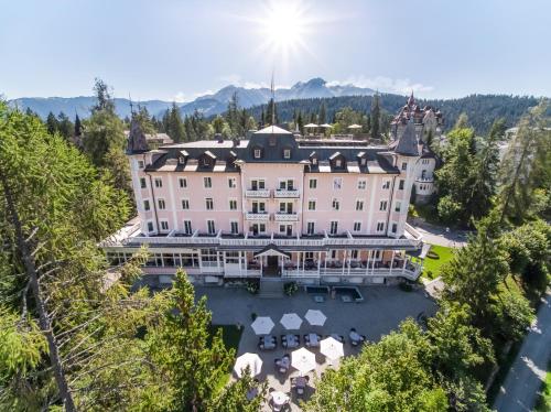 Ofertas en Romantik Hotel Schweizerhof (Hotel), Flims (Suiza)