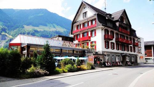 Ofertas en Derby Hotel Baren AG T/A HOTEL LOWEN (Hotel), Lungern (Suiza)