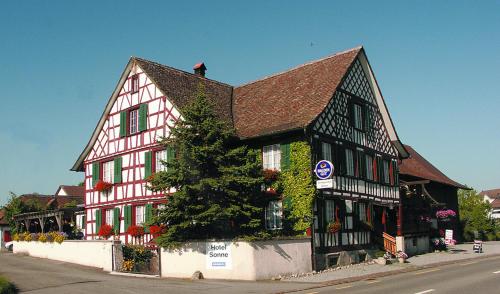Ofertas en Hotel Garni Sonne (Hotel), Landschlacht Gemeinde Münsterlingen (Suiza)