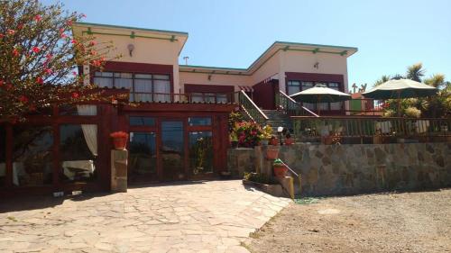 Ofertas en Hotel y Cabañas La Rosa Nautica (Hotel), Pichidangui (Chile)