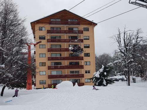 Ofertas en Termas de Chillán, Edificio los Pangues (Apartamento), Nevados de Chillán (Chile)