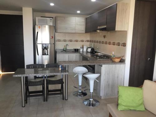 Ofertas en Apto 2 habitaciones RICAURTE-Girardot, hermosa vista!! (Apartamento), San Rafael (Colombia)