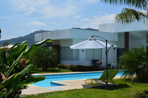 Ofertas en Casa campestre boutique, piscina y jacuzzi privados, casa de invitados (Casa o chalet), Restrepo (Colombia)