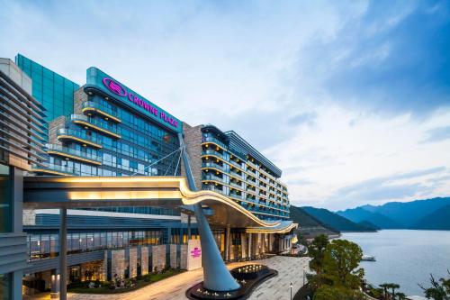 Ofertas en Crowne Plaza Hangzhou Thousand Island Lake, an IHG Hotel (Resort), Chun'an (China)