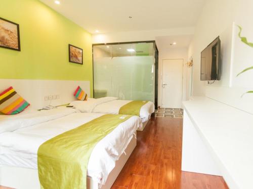 Ofertas en el Shell Hefei Economic Development Zone Hong Kong and Macao Square Hotel (Hotel) (China)