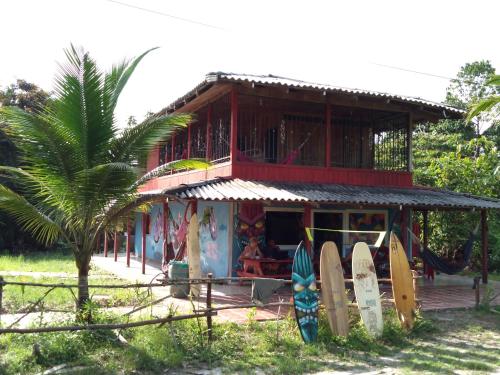 Ofertas en SURF HOUSE ESTILO LIBRE (Hostal o pensión), Buenaventura (Colombia)