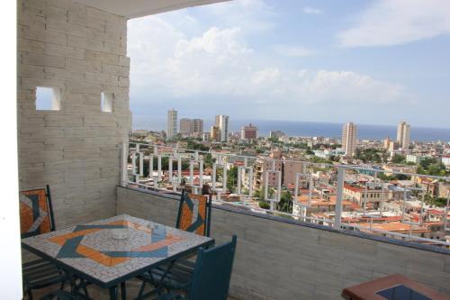 Ofertas en AHT Luxury Ocean View Apartments (Apartamento), La Habana (Cuba)