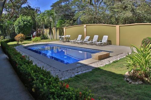 Ofertas en el Nicely priced hotel room with 2 beds in Potrero with pool - TV and AC (Hotel) (Costa Rica)