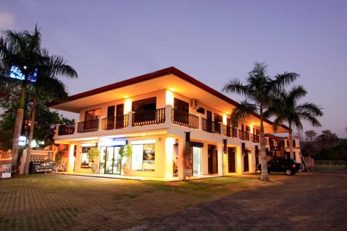 Ofertas en Hotel Blue Palm (Hotel), Jacó (Costa Rica)