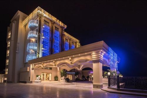 Ofertas en LES AMBASSADEURS Ultra Luxury Beachfront Resort & Maldives Villas & Casino & Yacht Marina (Hotel), Kyrenia (Chipre)
