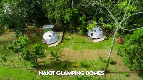 Ofertas en NAIOT GLAMPING DOMES (Tented camp), Roxana (Costa Rica)
