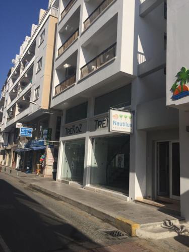Ofertas en Nautilus Tourist Apartments (Apartahotel), Lárnaca (Chipre)