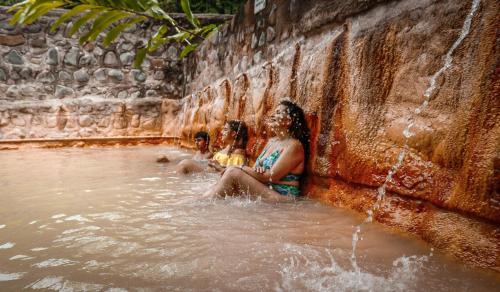 Ofertas en Recreo Verde Hot Springs & Spa (Hotel), Marsella (Costa Rica)