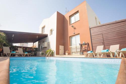 Ofertas en SunnyVillas: 3BR Villa☆Private Pool in Pernera - Villa Orange (Villa), Protaras (Chipre)