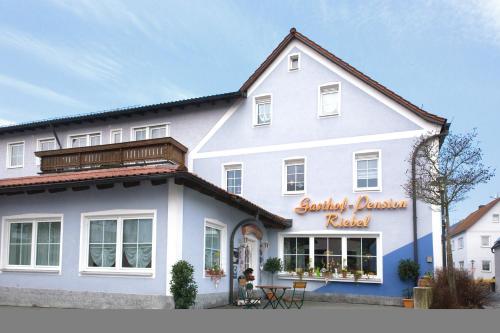 Ofertas en Hotel Gasthof Pension Riebel (Hostal o pensión), Etzenricht (Alemania)