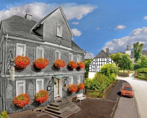 Ofertas en Hotel-Pension Haus Erna (Hostal o pensión), Bad Berleburg (Alemania)