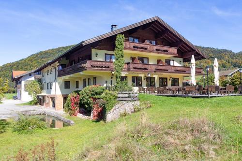 Ofertas en DEVA Hotel-Restaurant Fischerwirt (Posada u hostería), Ruhpolding (Alemania)