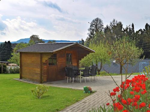 Ofertas en Holiday home in Saxon Switzerland - quiet location, big garden, grilling area (Apartamento), Lichtenhain (Alemania)