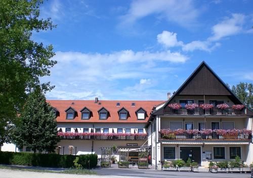 Ofertas en Land-gut-Hotel "Zum Bartl" (Hotel), Sulzbach-Rosenberg (Alemania)