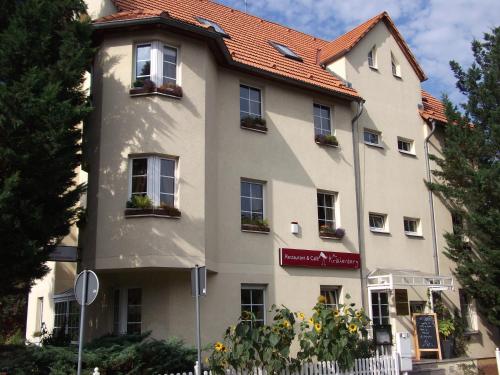 Ofertas en Pension & Café Am Krähenberg (Hostal o pensión), Halle an der Saale (Alemania)