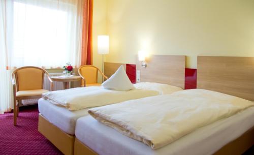 Ofertas en Gasthof und Pension zur Sonne (Hotel), Schollbrunn (Alemania)