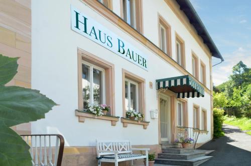 Ofertas en Hotel Haus Bauer (Hotel), Bad Berneck im Fichtelgebirge (Alemania)