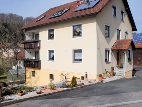 Ofertas en Ferienwohnung Lang am Radweg (Apartamento), Heiligenstadt (Alemania)