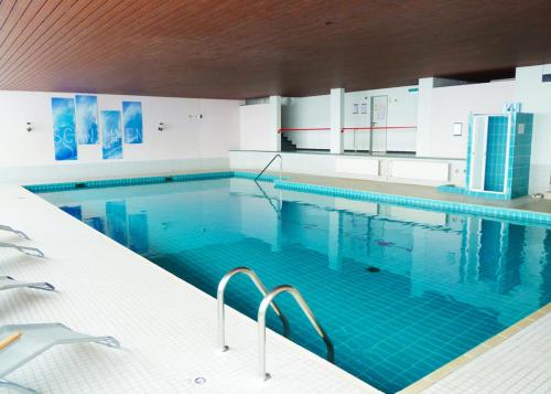 Ofertas en Ferienwohnung mit Schwimmbad und Alpensicht (Apartamento), Höchenschwand (Alemania)