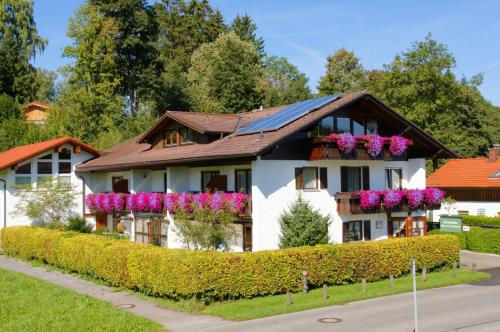 Ofertas en Gästehaus Forggensee (Hotel), Füssen (Alemania)
