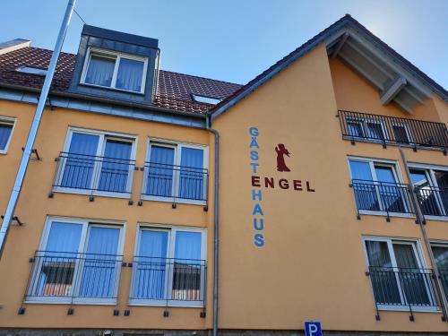 Ofertas en Hotel Gasthof zum Engel - Gästehaus (Hotel), Künzelsau (Alemania)