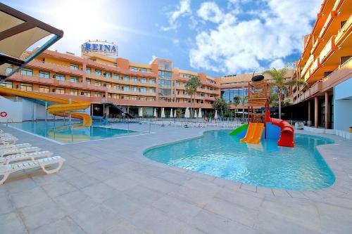 Ofertas en Advise Hotels Reina (Apartahotel), Vera (España)