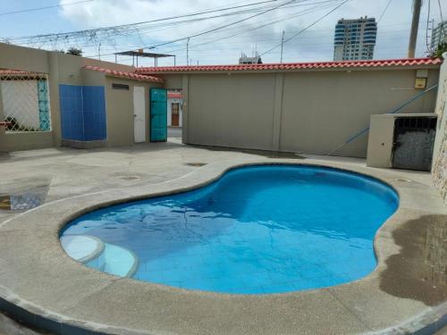 Ofertas en Casa con piscina en salinas cerca del mar (Villa), Salinas (Ecuador)