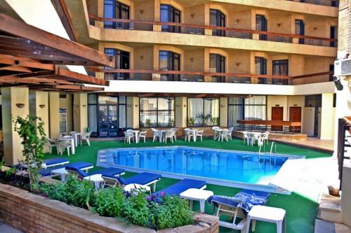 Ofertas en Gaddis Hotel, Suites and Apartments (Hotel), Luxor (Egipto)